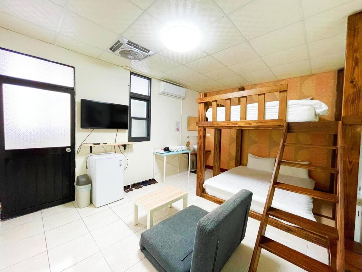 Fengjia 08 Home Taichung Buitenkant foto