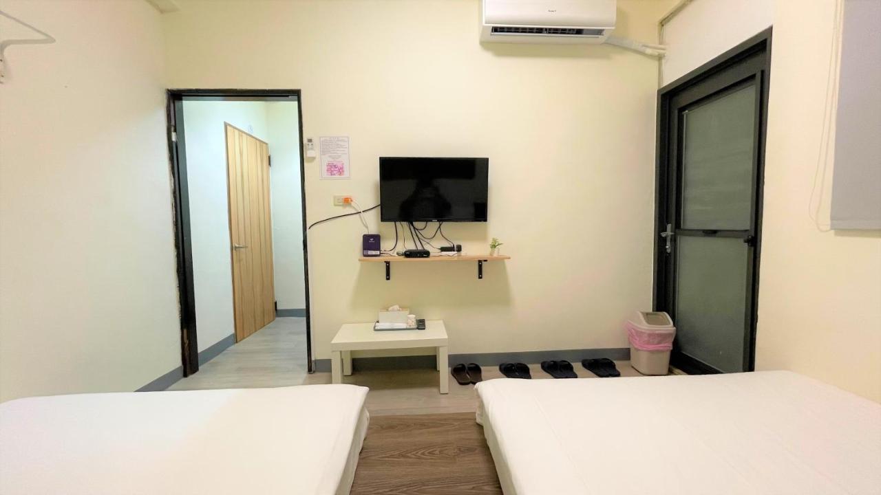 Fengjia 08 Home Taichung Buitenkant foto